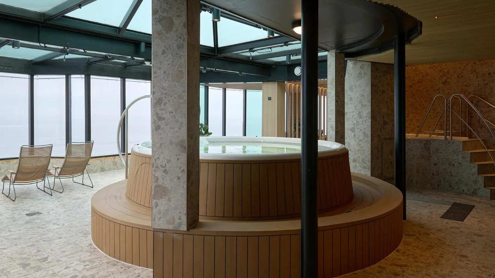 Hotel Viking Line - Overnight Cruise From Stockholm Schweden